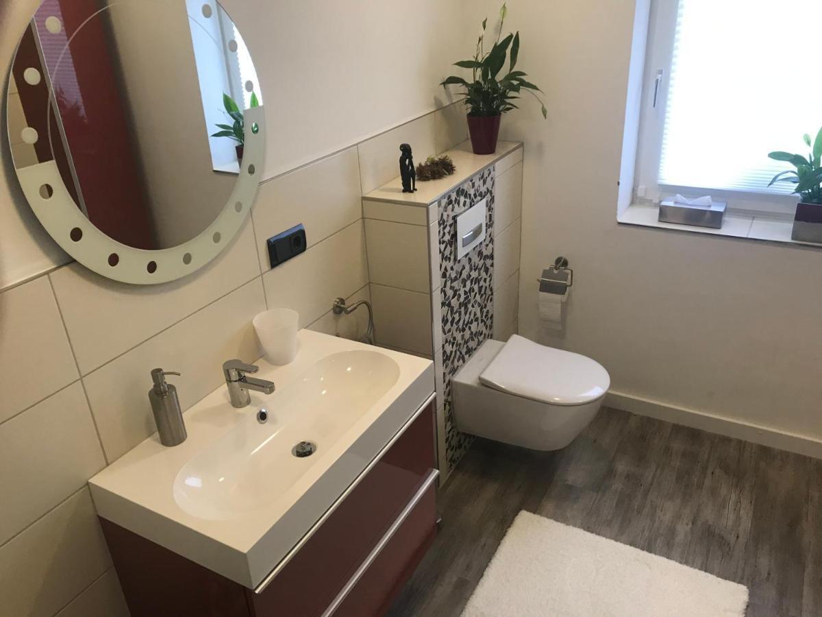 Komfort Ferienwohnung A La Bella 멕헤르니흐 외부 사진