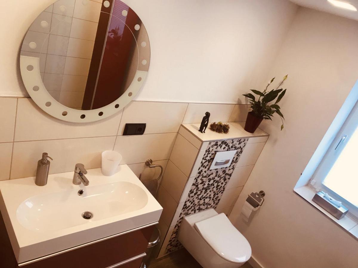Komfort Ferienwohnung A La Bella 멕헤르니흐 외부 사진